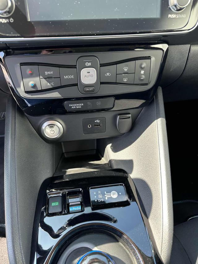 NISSAN Leaf usata, con Bluetooth