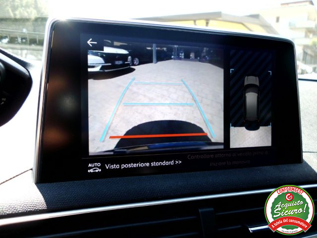 PEUGEOT 3008 usata, con Touch screen