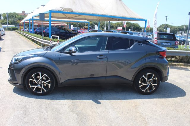 TOYOTA C-HR usata, con Autoradio