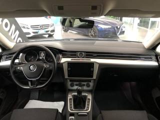 VOLKSWAGEN Passat Variant usata, con Chiusura centralizzata