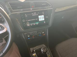 VOLKSWAGEN Tiguan usata, con Autoradio
