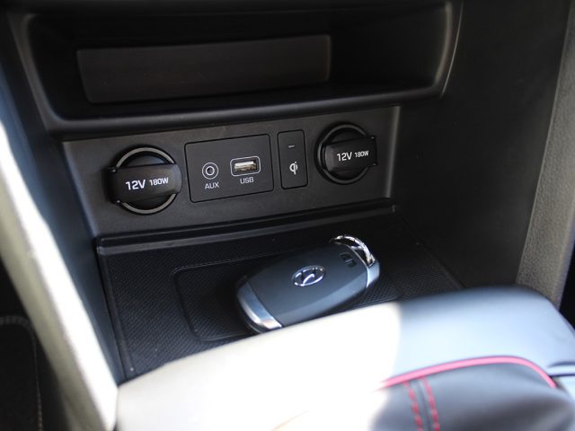 HYUNDAI Kona usata, con Vivavoce