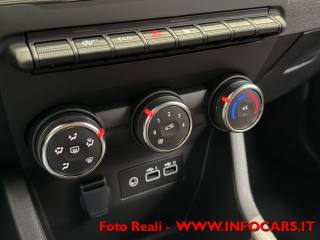 RENAULT Clio usata, con USB