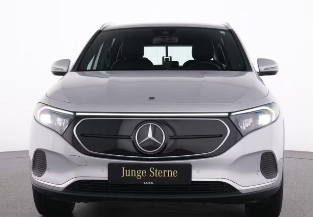 MERCEDES-BENZ EQA usata, con Airbag