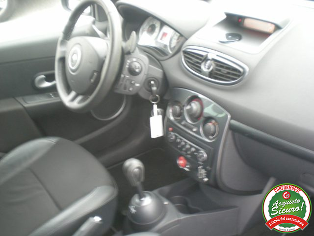 RENAULT Clio usata, con Fendinebbia