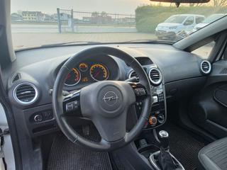 OPEL Corsa usata, con Boardcomputer