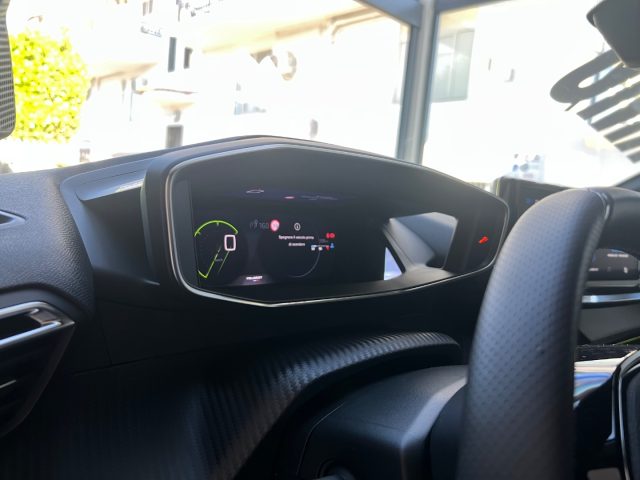 PEUGEOT 208 usata, con Autoradio digitale