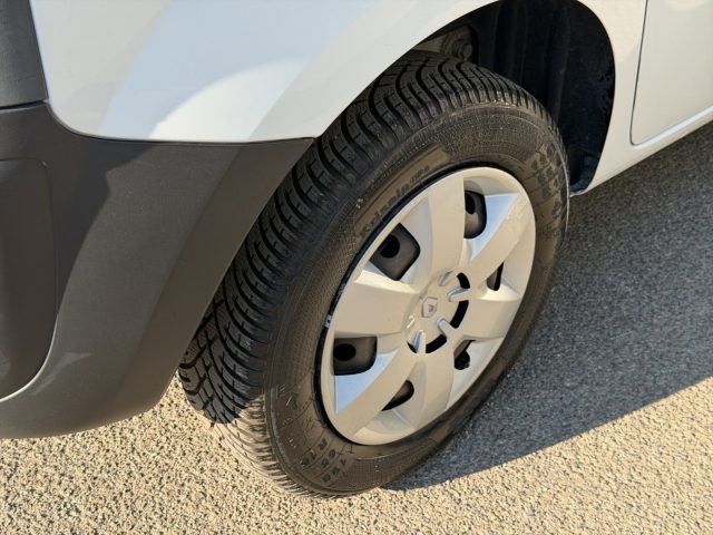 RENAULT Kangoo usata 16