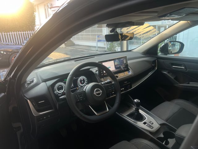 NISSAN Qashqai usata, con Sound system