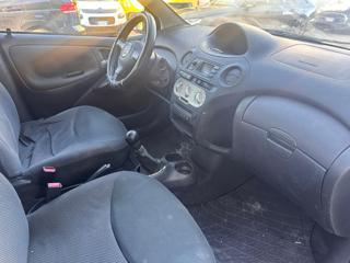 TOYOTA Yaris usata, con Airbag Passeggero