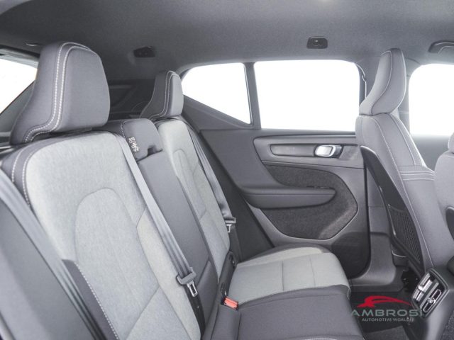 VOLVO XC40 usata 10