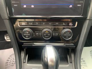 VOLKSWAGEN Golf usata, con Veicolo elaborato