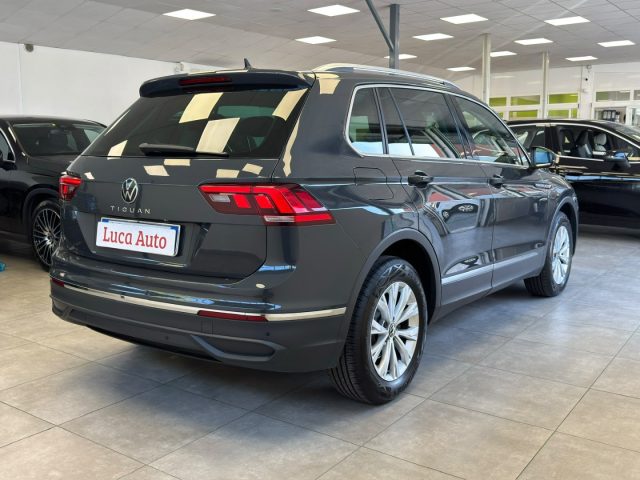 VOLKSWAGEN Tiguan usata, con Airbag Passeggero