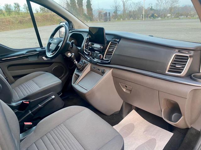 FORD Tourneo Custom usata 18