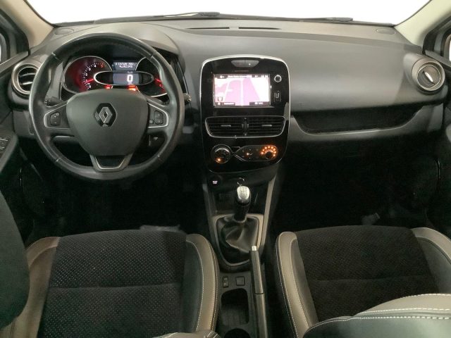 RENAULT Clio usata, con Climatizzatore