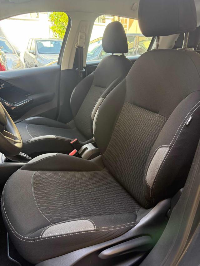 PEUGEOT 208 usata, con Climatizzatore