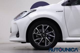 TOYOTA Yaris usata, con USB