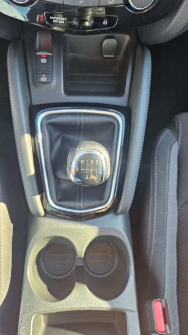 NISSAN Qashqai usata, con Fendinebbia