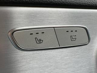 MERCEDES-BENZ C 220 usata, con Sedili sportivi