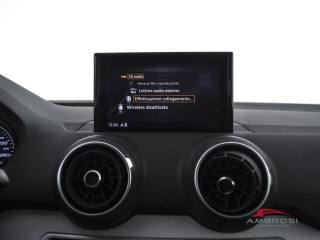 AUDI Q2 usata 14