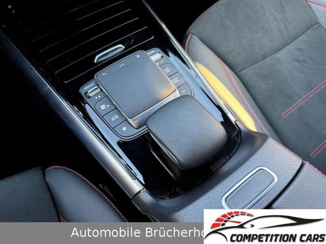 MERCEDES-BENZ GLA 180 usata, con Cruise Control