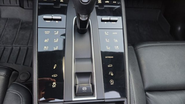 PORSCHE Macan usata, con Tettuccio apribile