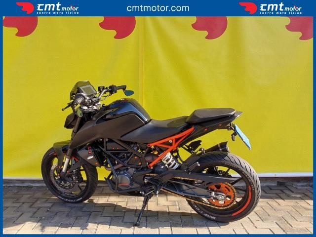 KTM 125 Duke usata 4
