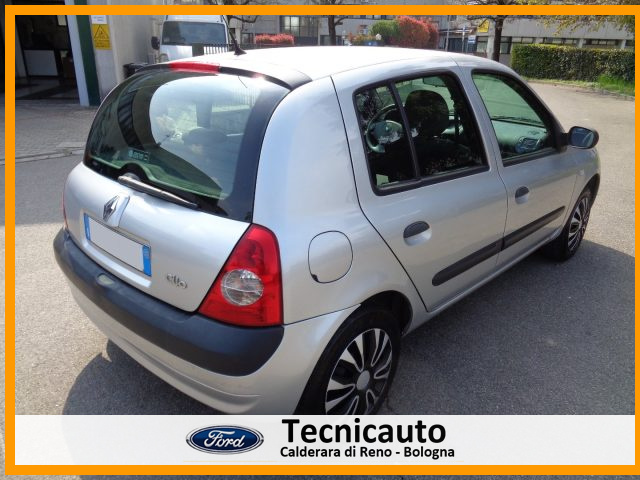 RENAULT Clio usata, con Airbag
