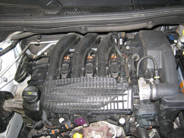 PEUGEOT 2008 usata, con Sensore di pioggia