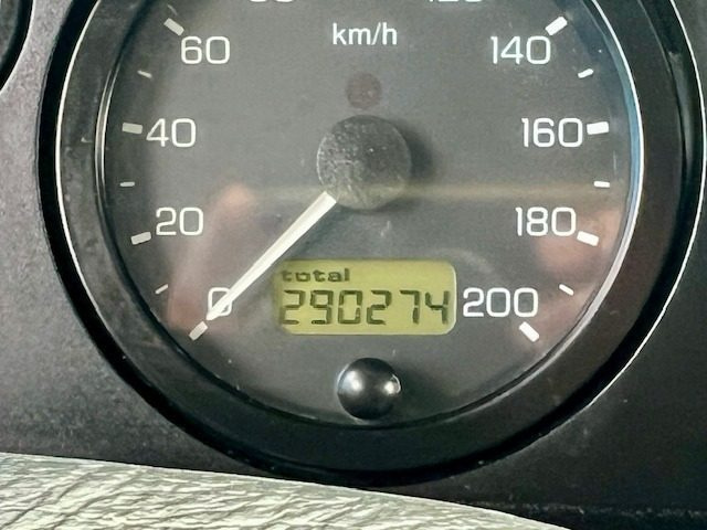 LAND ROVER Defender usata 14