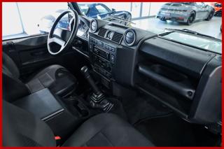 LAND ROVER Defender usata, con Bracciolo