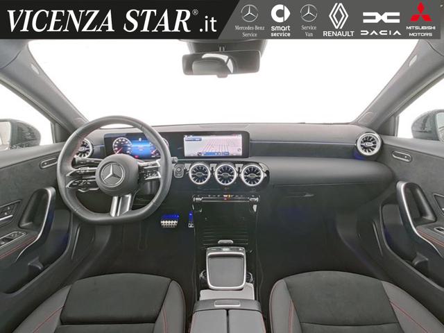 MERCEDES-BENZ A 200 usata, con Cerchi in lega