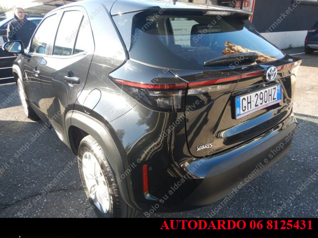 TOYOTA Yaris Cross usata, con Autoradio
