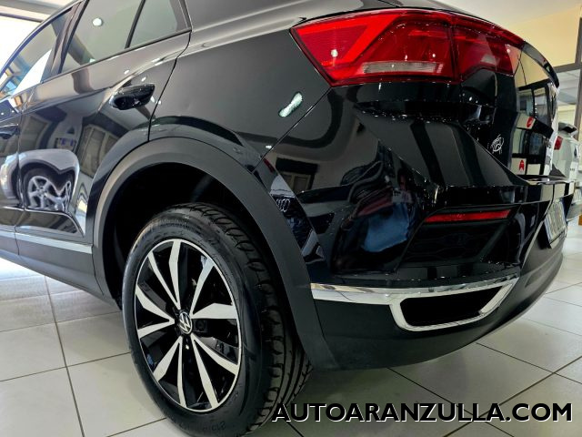 VOLKSWAGEN T-Roc usata, con Autoradio digitale