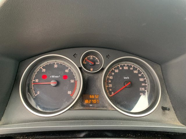 OPEL Zafira usata, con Fendinebbia