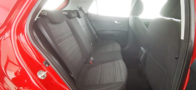 KIA Stonic usata 38