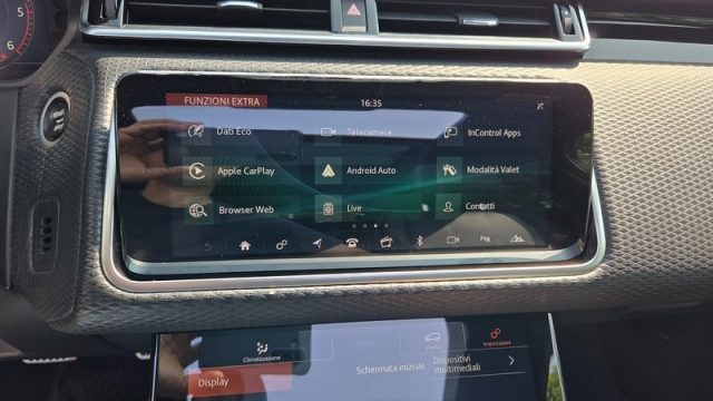 LAND ROVER Range Rover Velar usata, con Sensori di parcheggio posteriori