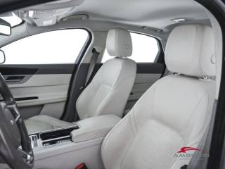 JAGUAR XF usata 8