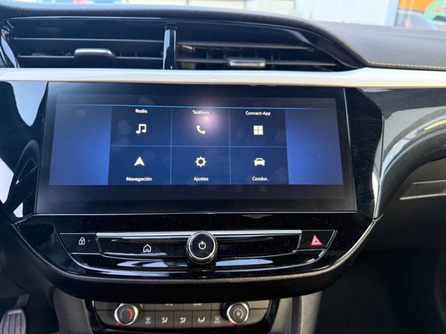 OPEL Corsa usata, con Autoradio digitale