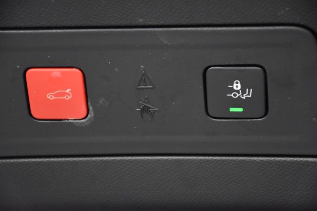 PEUGEOT 508 usata, con Regolazione elettrica sedili
