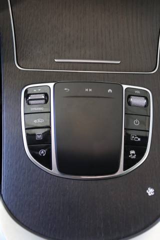 MERCEDES-BENZ GLC 220 usata 24
