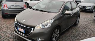 PEUGEOT 208 usata, con Airbag