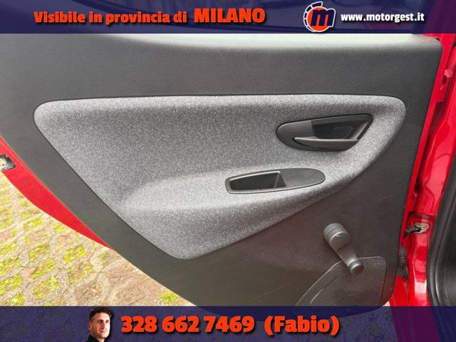 LANCIA Ypsilon usata, con MP3