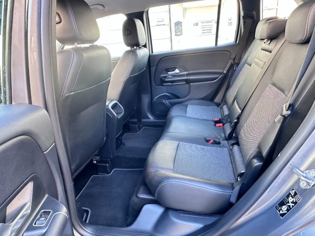 MERCEDES-BENZ GLB 200 usata, con Chiusura centralizzata