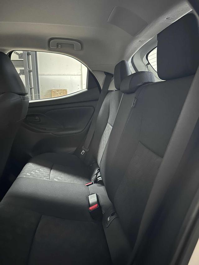 TOYOTA Yaris usata, con Servosterzo