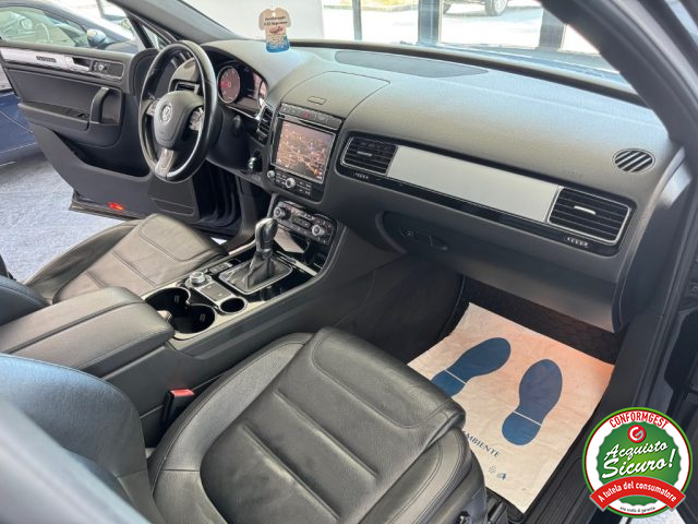 VOLKSWAGEN Touareg usata, con Controllo automatico clima