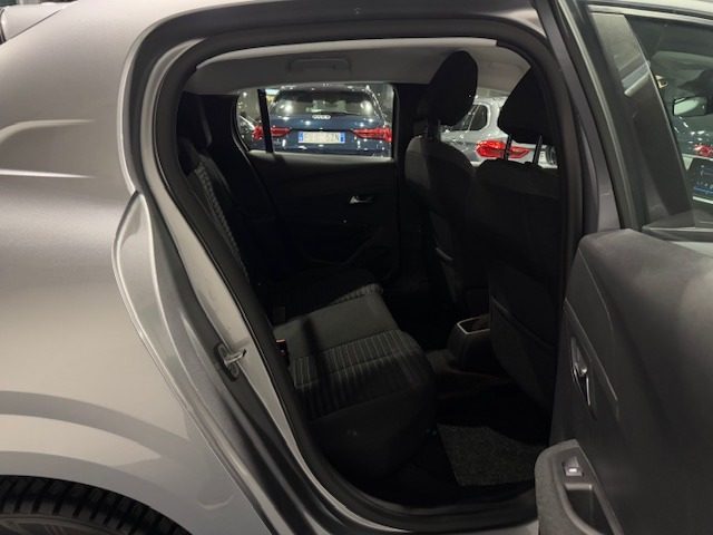 PEUGEOT 208 usata, con Touch screen