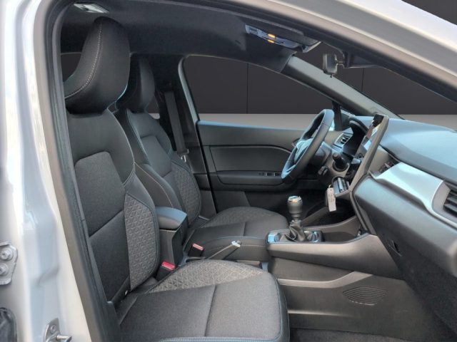 RENAULT Captur usata, con Touch screen