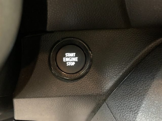 DACIA Sandero usata, con Luci diurne LED