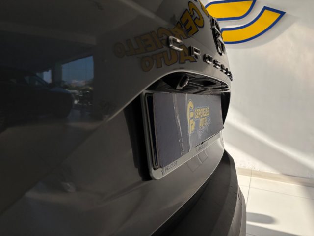 OPEL Crossland usata, con Controllo automatico clima